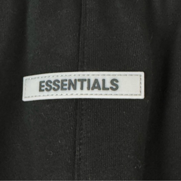 Essentials Fear of God Sweatshorts Black XL FW19 100% Cotton Men's Shorts Casual - Picture 6 of 11